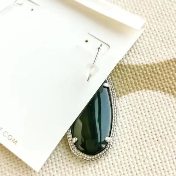 Kendra Scott Stud Earrings - Picture 2 of 3